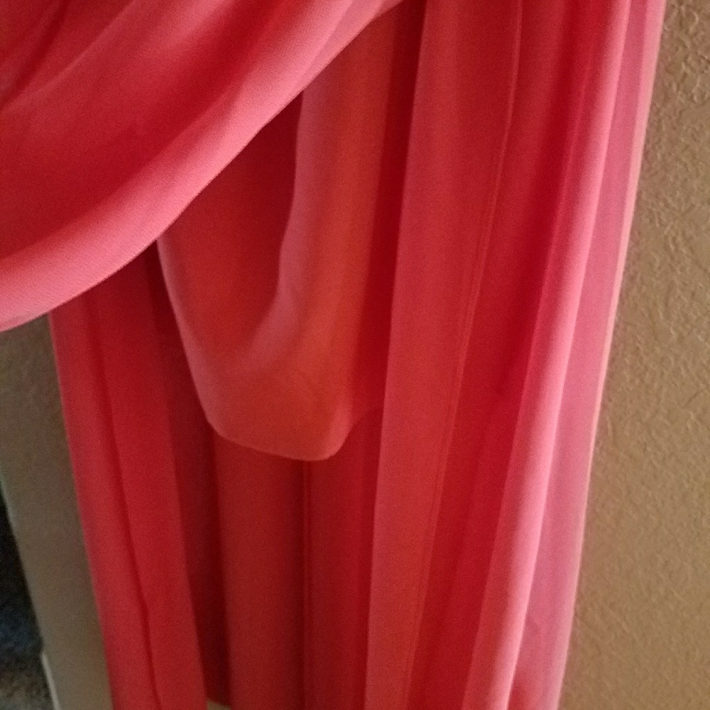BCBG DRESS - Picture 3 of 5